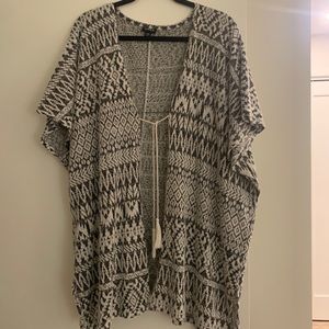 Torrid Short Sleeved Sweater Cocoon Wrap Size 2/3X